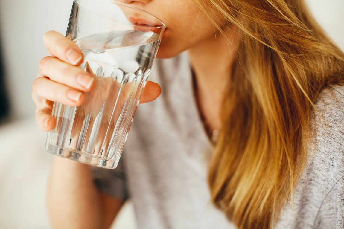 How To Stop Thinning Hair In Its Tracks!